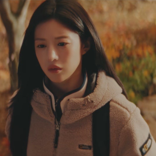 1시간 만에 품절된 고윤정 후리스, 허남준도 홀렸다 (+구매처)