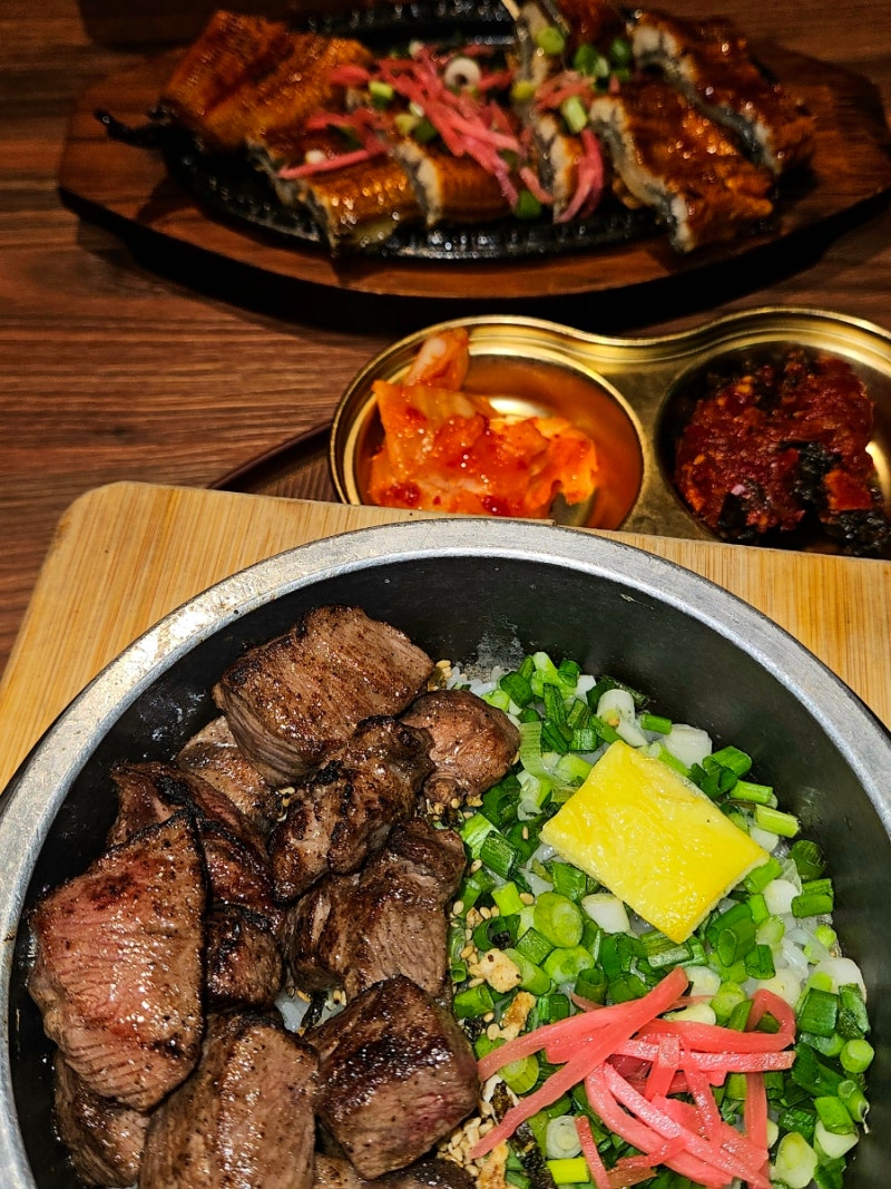 한강진역 타닥타닥 솥밥 더룸 한남 데이트✨️ 추천메뉴 스테이크 장어맛집 추천