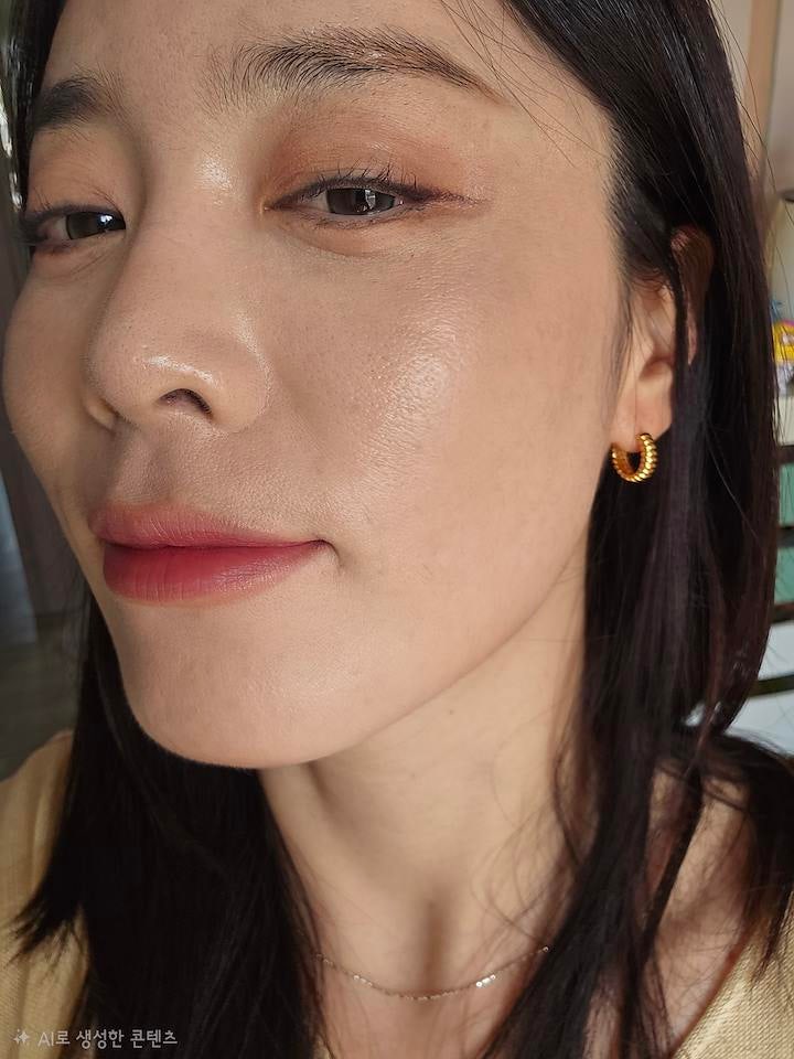 화제의 쿠션 어뮤즈 듀젤리 쿠션 건성기미부자가 써봤음ㅣ광택,커버력 분석