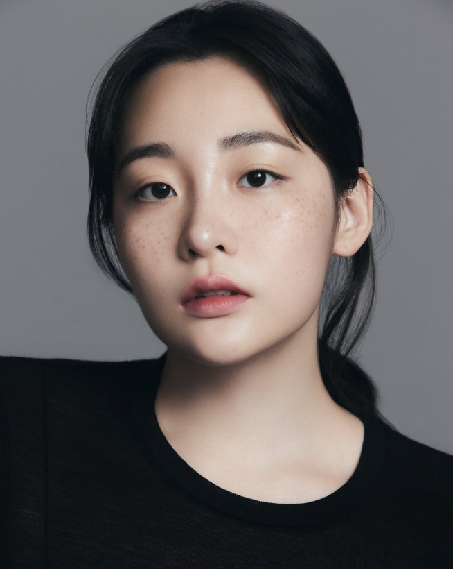 '파친코'로 전 세계 극찬받던 김민하, 알고 보니 "너무 무서웠다" 솔직 심경