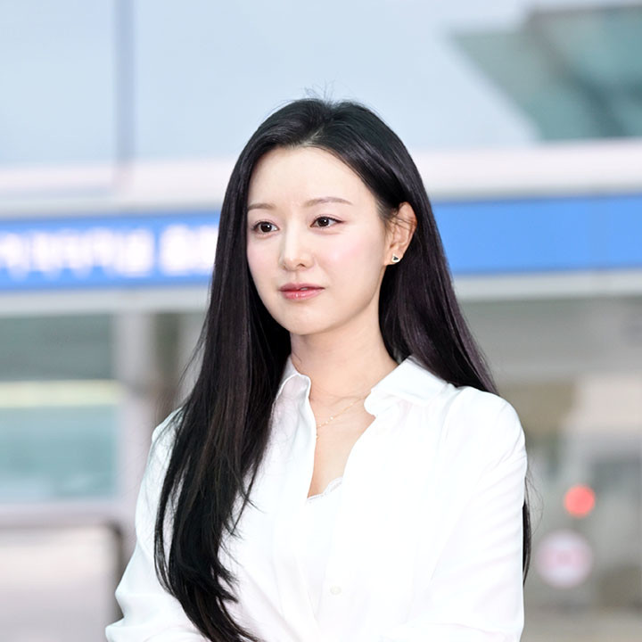 김지원 얼굴 전후 비교, 요즘 왜 더 예뻐 보일까 - 성형외과 전문의 분석