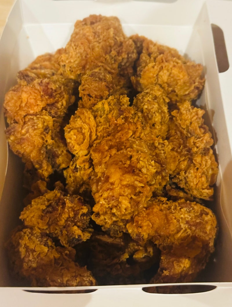 BHC 치킨 핫후라이드 치킨 간단리뷰 - 매콤한 후라이드치킨 내돈내산 리뷰 ┃부천 배달