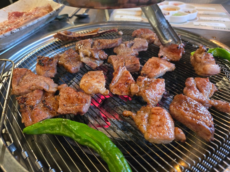 데이트코스로 다녀온 군자역고기집 서울돼지구이 무화과 숙성 돼지갈비 솔직 후기