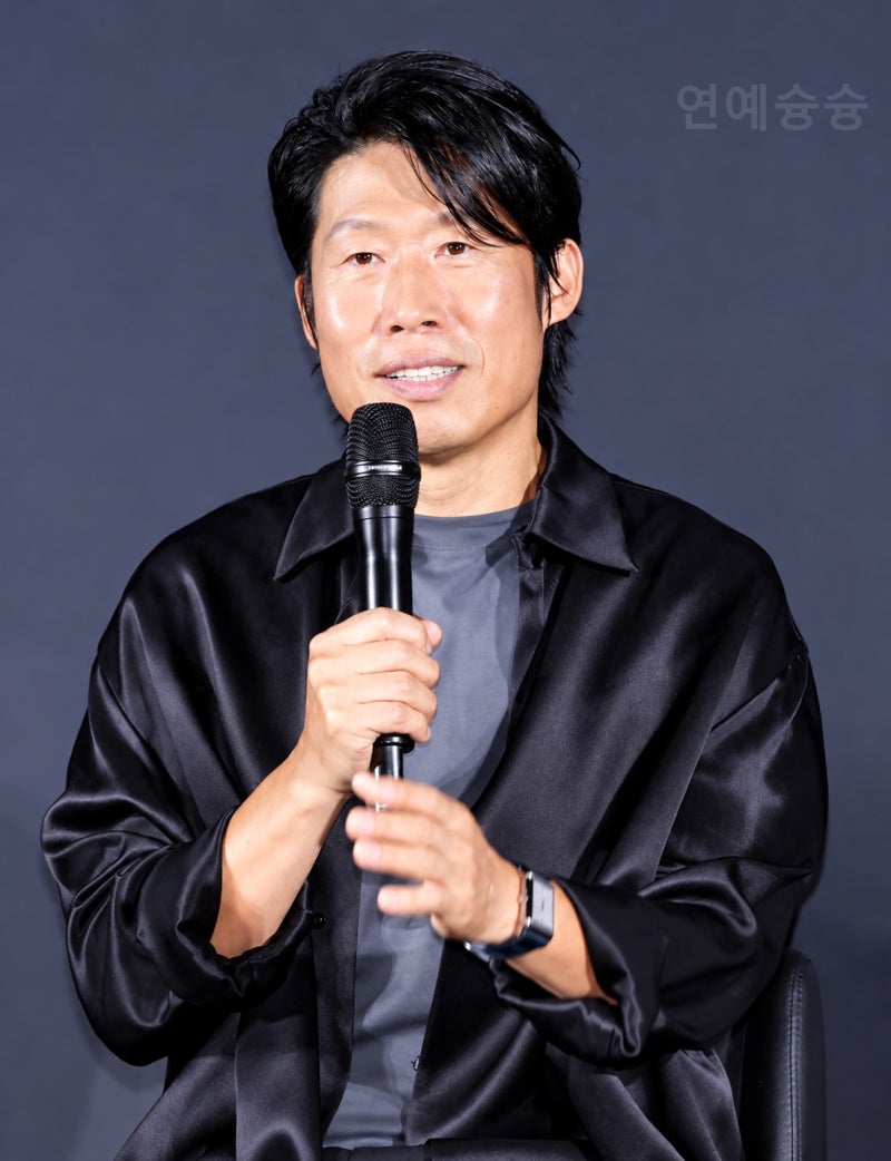 252만 돌파했는데 긴급 기자회견까지.. 유해진 영화에 무슨 일이 JPG.
