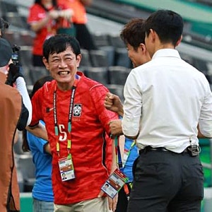 이경규, 축구 병역 특례 발언 논란에 작심 쓴소리 “군대는 손대면 안 돼”