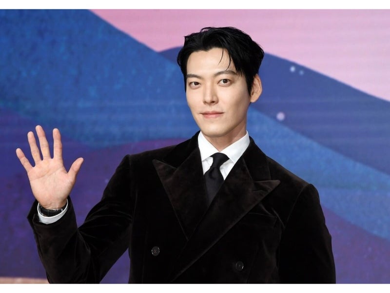 김우빈 향수 팬 선물로 주목받은 아쿠아 디 파르마 미르토 디 파나레아 가격과 지속력은?
