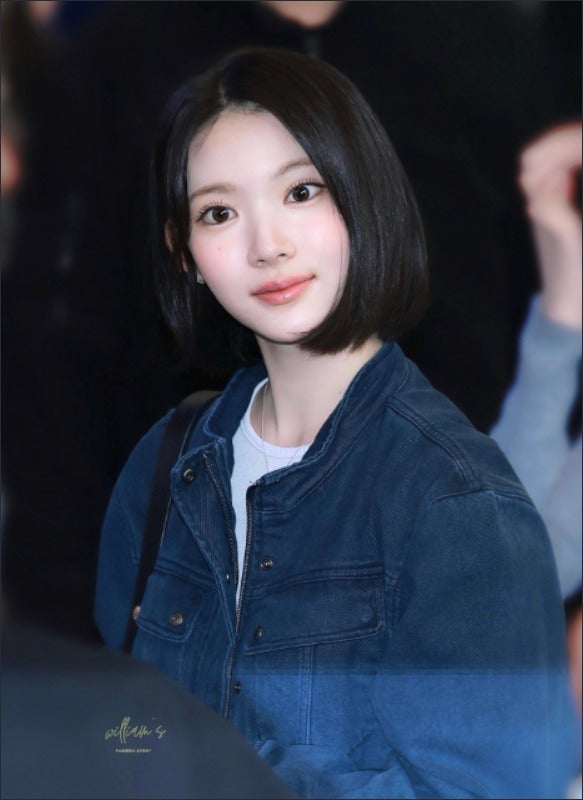 카리나 아니였어? 순간 헷갈린 SM 막내 아이돌 걸그룹 멤버 공항패션