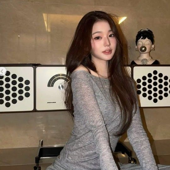"나의 평화로운 공간이라며 올렸는데"… 엄청난 가격에 입 떡 벌어지는 장원영 137억 집, 3000....