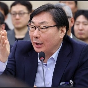 "李 대통령에 화났다, 가석방 해달라"…이화영 측 '입' 열자 與 전전긍긍