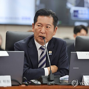 “국정감사 코앞인데 미국이 비자를 안 내준다?” 정청래 결국 유럽행…도대체 무슨 일이?