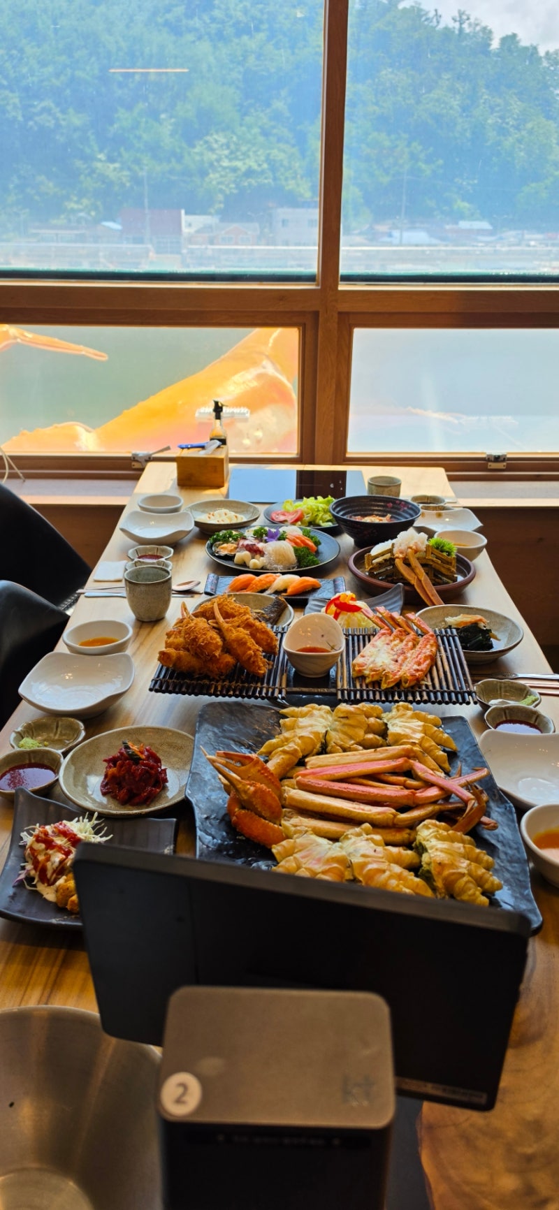 영덕 대게 맛집 모듬회 서비스였던 대게궁