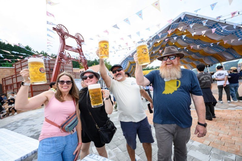 독일마을 맥주축제(10월 9일~11일) ‘Cheers, World! Prost, Namhae!’, 주민과 여행객이 함께 걷는 환....