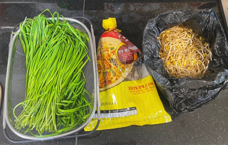 잡채를 빨갛게 볶았더니 더 맛있어요, 콩나물 빨간잡채 황금레시피
