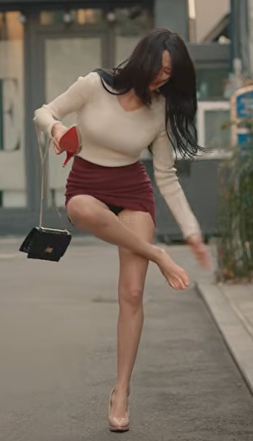 "장카설 위에 1티어 있다" 분당 이나영 권나라, 블랙 원피스 일상 스타일