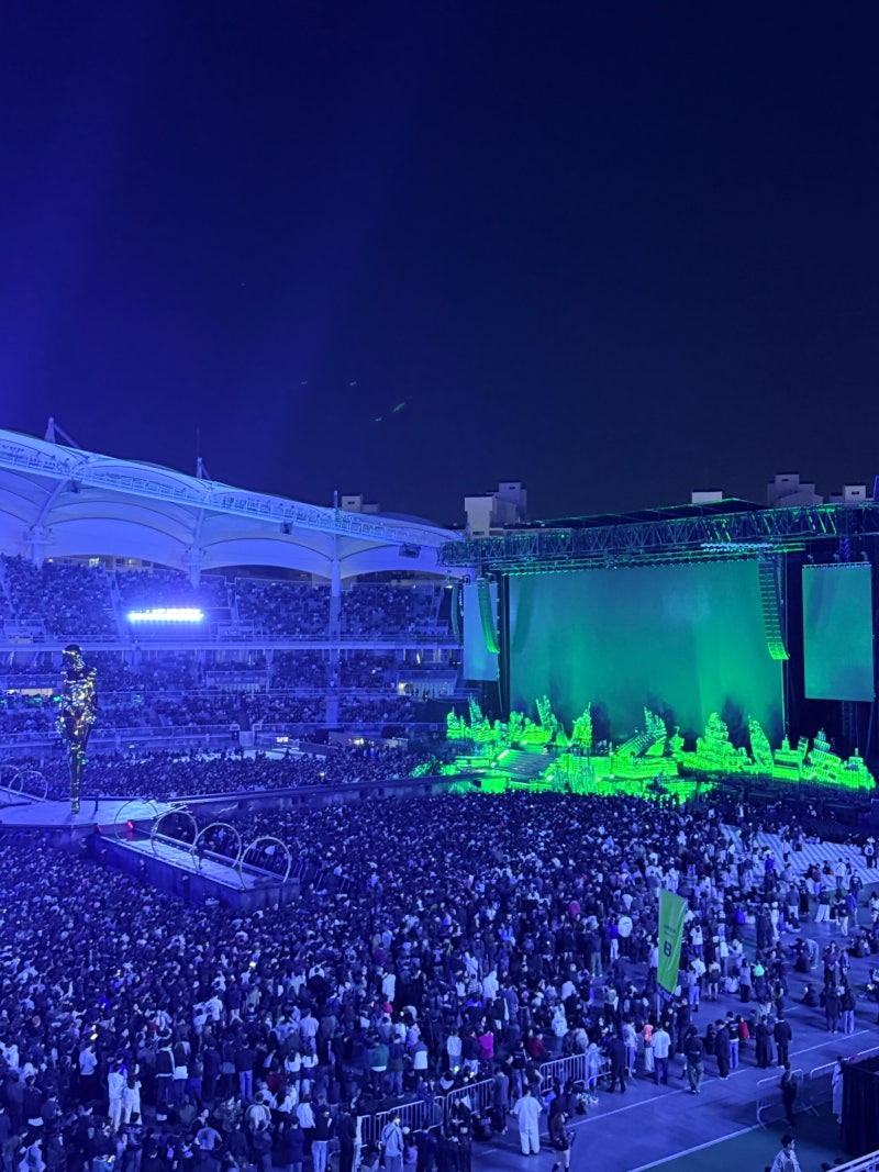 위켄드 내한 콘서트 후기 (굿즈, 제니, 게스트)