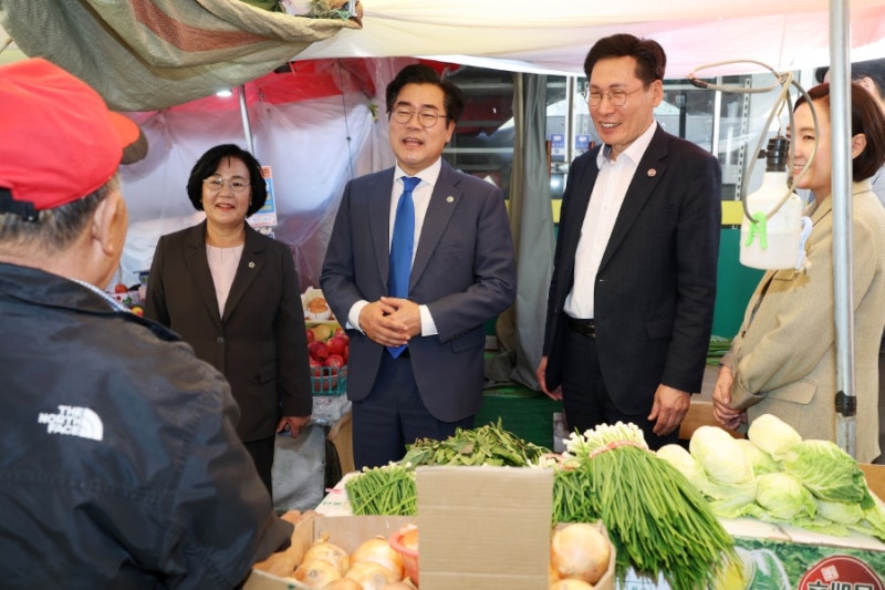 2026년 10월 8일, 민선9기 출범 100일을 맞아 박찬대 인천시장님께서 민생현장 방문을 위해 저희....