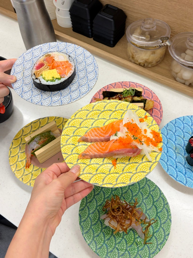 오늘초밥 포항효자점 :: 포항 초밥 맛집, 접시당 1,990원 가성비 회전초밥
