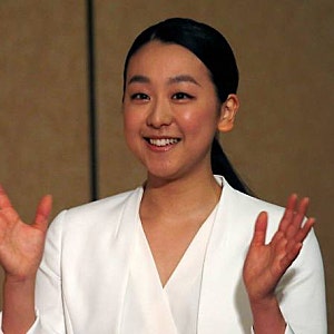 김연아와 빙판서 맞붙던 아사다 마오,36세 근황 밴쿠버 은메달리스트 은퇴 후 후배 양성