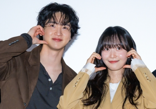 두 사람은 누구?배우 이유진·차경은 결혼 발표｜5개월 열애부터 임신소식까지 총정리