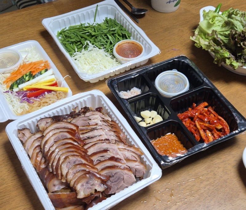 좌동재래시장맛집 17년 전통 만족 족발, 장산역 로컬 맛집