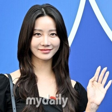 한그루 이혼 4년 만에 재혼 열어뒀다…쌍둥이 키우며 고민도 많았던 이유