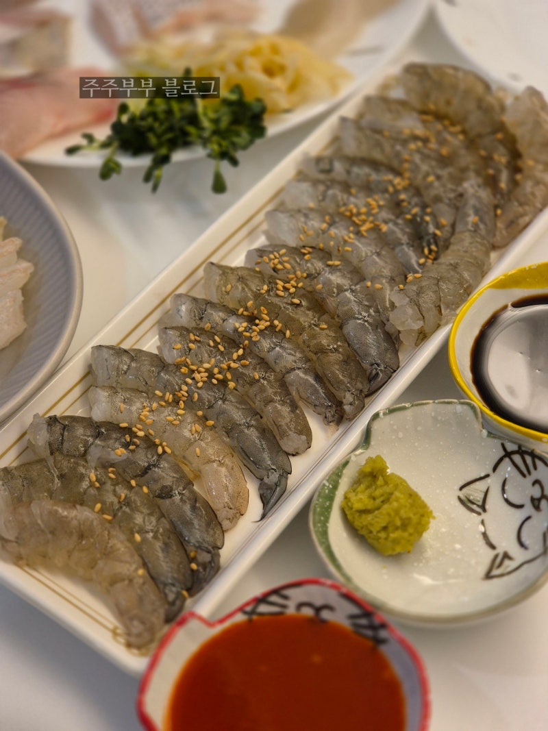노량진 생새우회 용문수산 1kg 38000원, 2만원 포장 후기