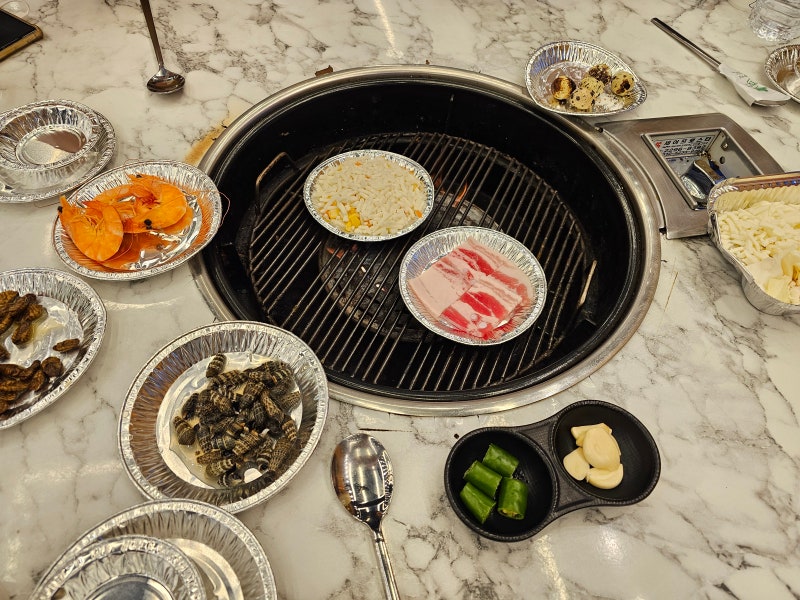 [보령] 대천해수욕장 맛집 '섬과섬사이 조개구이'(치즈 듬뿍 가리비의 단짠 조합)