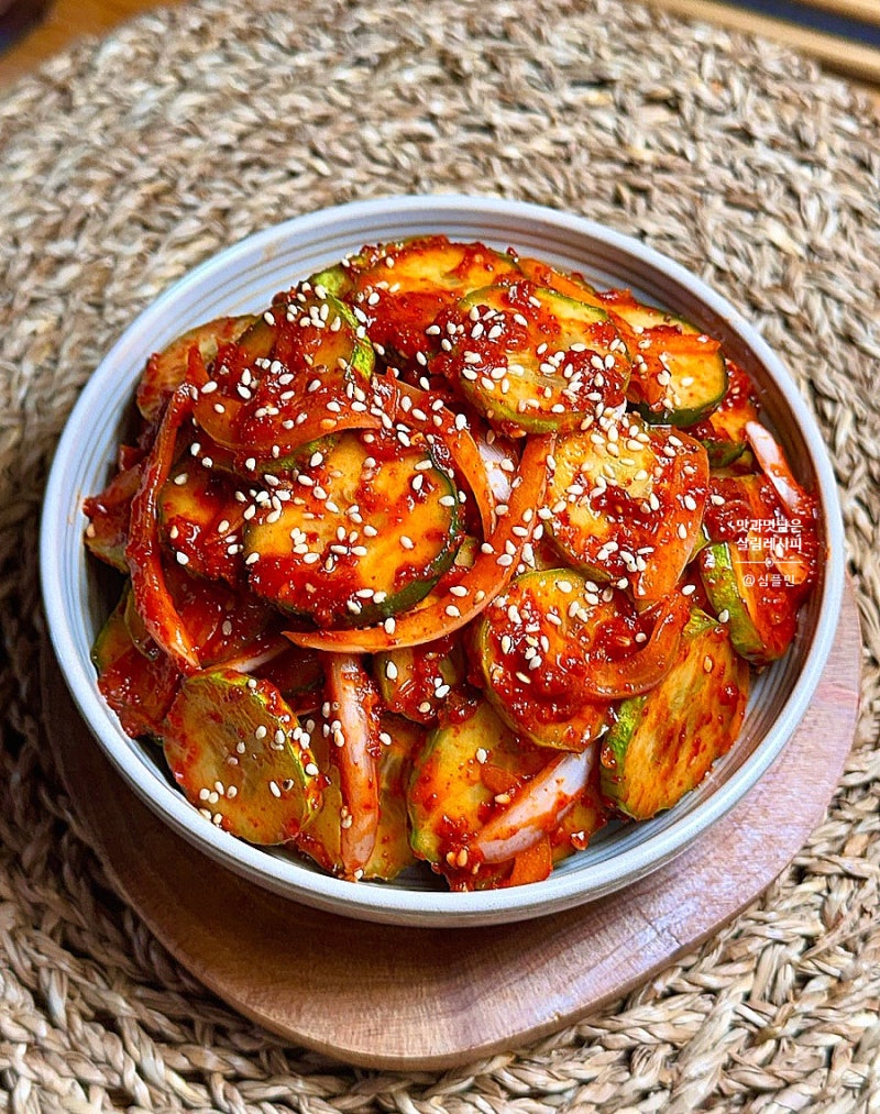 절이지 않는 오이무침 레시피 간단오이무침 양념