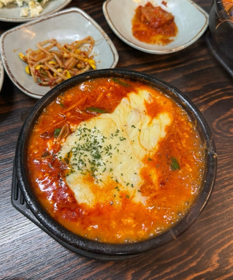 [강원도 강릉] 최일순 순두부 웨이팅 꿀팁 치즈쫄면순두부 솔직 후기(feat. 짬뽕순두부만 드세....