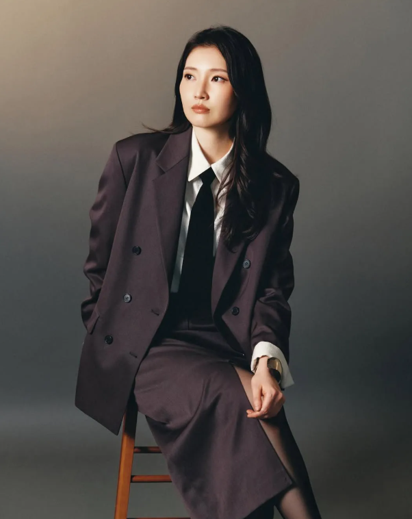 “결혼 12년 동안 한 번도 안 싸웠다고?” 10CM 권정열 아내 김윤주, 알고 보니 더 놀라운 사람(....
