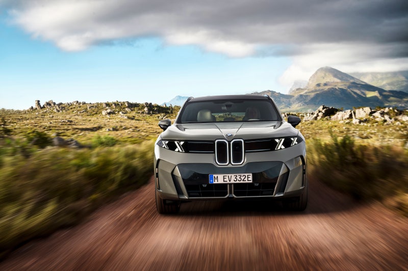 BMW X5 풀체인지 출시일정·가격·제원, 블랙 색상과 실내 변화까지