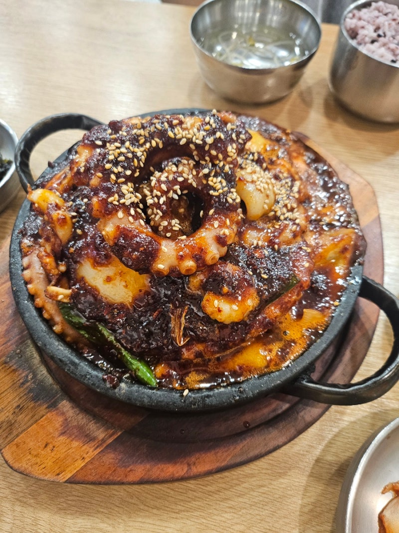 대구 서문시장 나들이부터 동성로 신라식당 낙지볶음까지