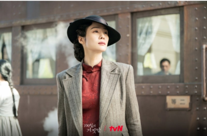 데뷔 초 청춘스타였던 김현주, 40대 후반 차기작에서는 “이런 모습” 보여줄까?