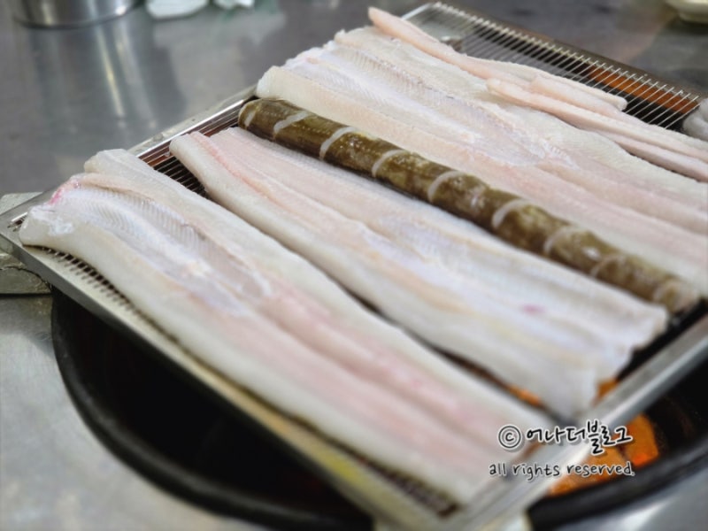 태안맛집 태안서부시장 대성수산 아나고구이