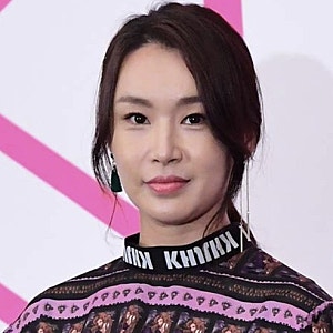 배윤정 둘째 시험관 유산 고백 50세 앞두고 겪은 아픔 '3개월간 노력 내려놨다' 밝히다