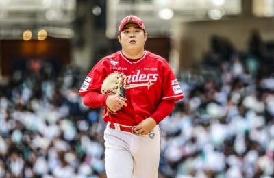 "125만 팬의 뜨거운 배웅"… SSG 랜더스, 홈 최종전에서 6위 확정 위한 총력전