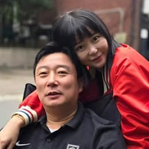 "밤새 울었다" 이수근♥박지연, 신장 재이식 1년만에 골절 근황