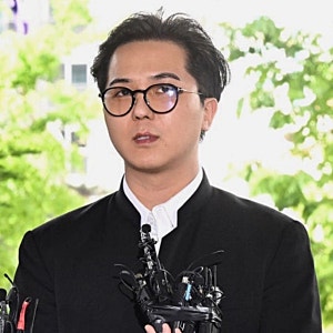 102일 무단 결근 송민호, 집행유예 8일 만에 자필 사과 "하루하루 후회가 길었다"