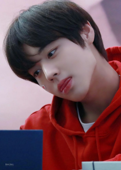 워너원 윙크남인 줄 알았는데…7살부터 연기한 왕과 사는 남자 박지훈 프로필