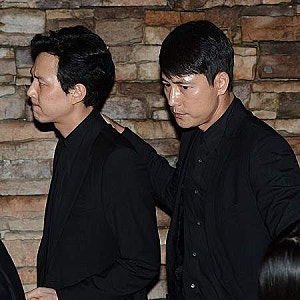 정우성 이정재 10년 동행 균열 돌연 정우성, 아티스트컴퍼니 이사 사임 이유 배경
