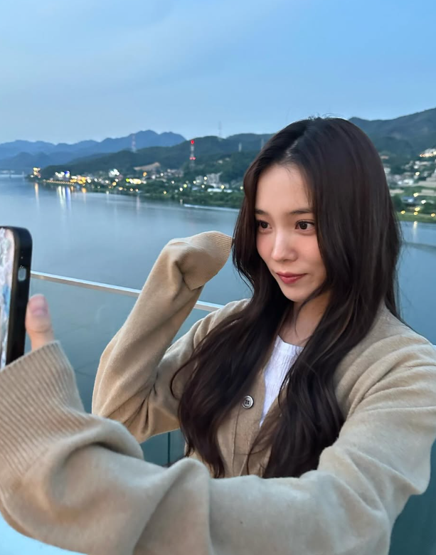 "시누이냐고?" 송지은 며느리 차별 추석 영상 속 윤소희 악플 테러