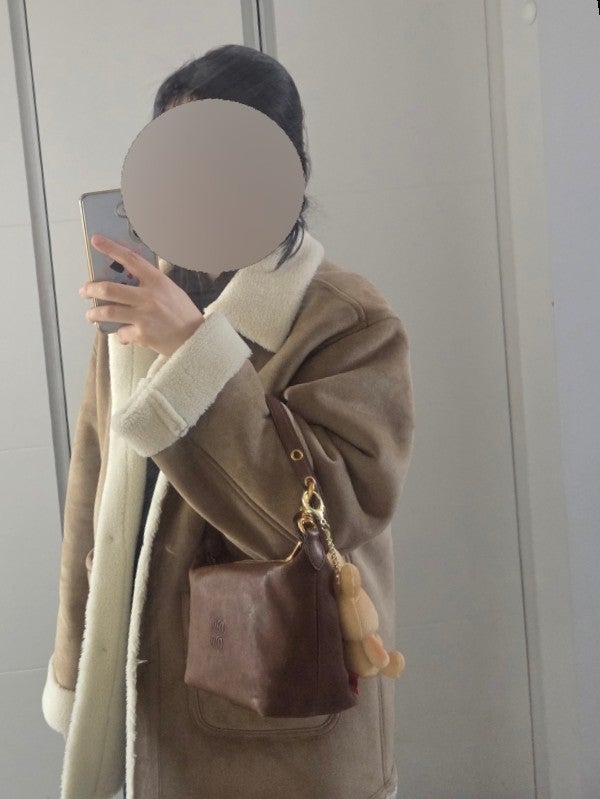 1년 사용 후기 ✔️ 미우미우 스피릿 나파 가죽 백 스웨이드 파우치