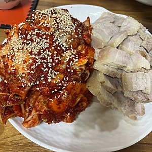 은평구청 맛집_충무칼국수보쌈