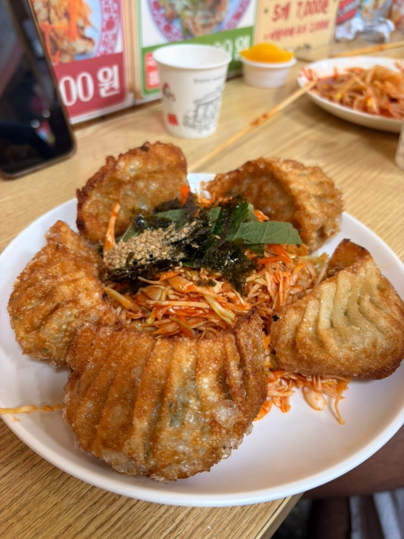 대구 서문시장 맛집 | 대신땅콩빵, 섹시한꾼만두, 재경사말랑이, 서문다방