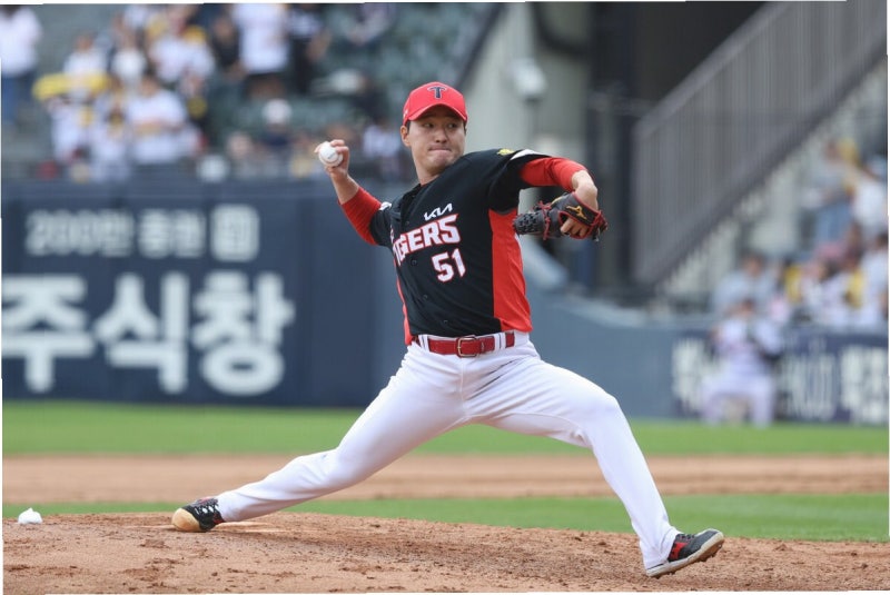 KIA, 3위 사수! 네일 역투와 카스트로 3점포로 NC 꺾고 LG와 경쟁 지속