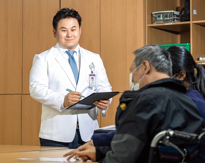 [2026년 공식 정책] 월 최대 3만 원 약제비 지원! 2026 치매치료관리비 지원사업 완벽 가이드