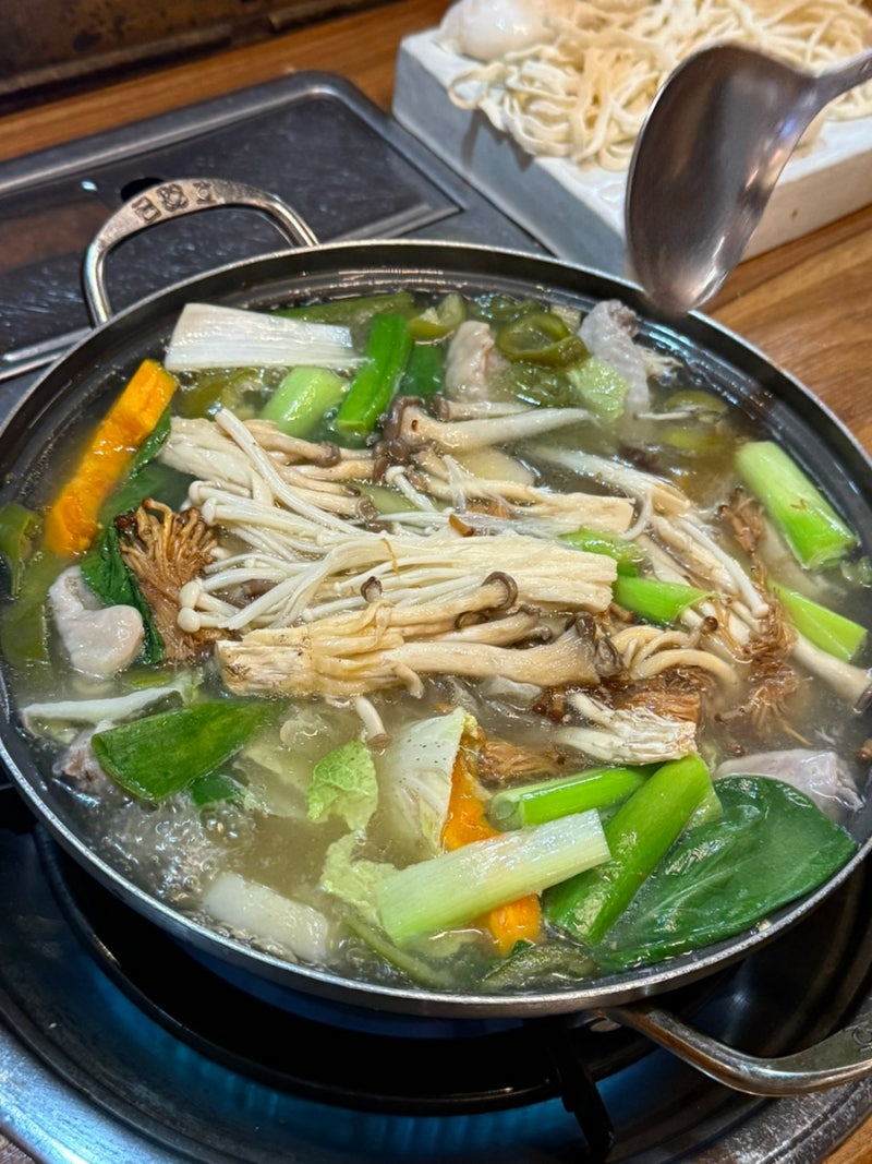대전 탄방동 맛집 닭한마리칼국수 백선당찜닭 대전탄방본점