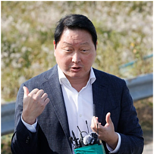 "전기·물 늦어도 먼저 짓겠다"…최태원 호남 반도체 클러스터, 800조 투자 계획에 속도 붙나