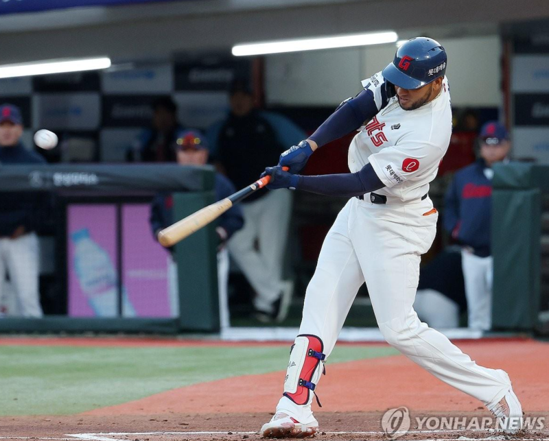 롯데 레이예스 204안타｜KBO 한 시즌 최다 안타 타이기록 달성