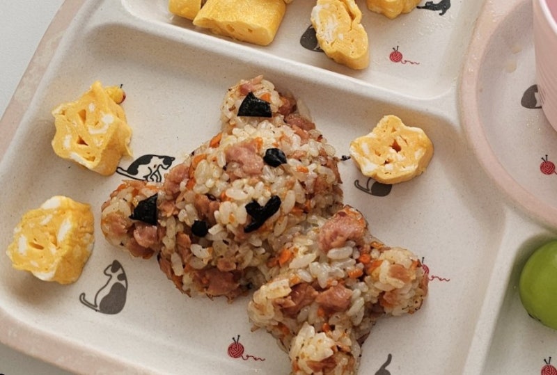 평범한 스팸볶음밥도 귀엽게, 다이소 곰돌이 주먹밥 틀